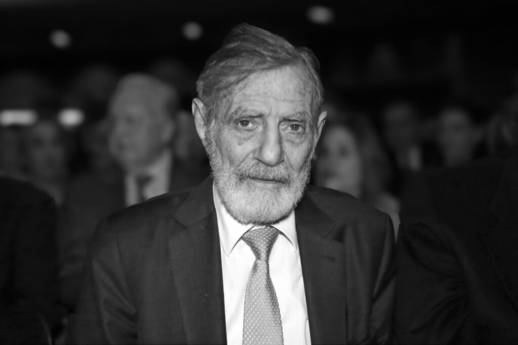 ΠΑΕ Ολυμπιακός: Τα συλλυπητήρια των «ερυθρόλευκων» για την απώλεια του Γιώργου Βαρδινογιάννη (pic)