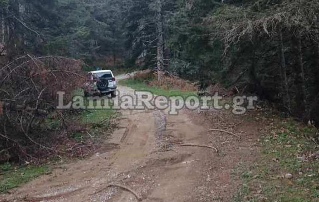 Περιπέτεια για ζευγάρι Ρουμάνων στα Καμένα Βούρλα: Πήγαν όπου τους έδειξε το GPS και κόλλησαν στη μέση του πουθενά