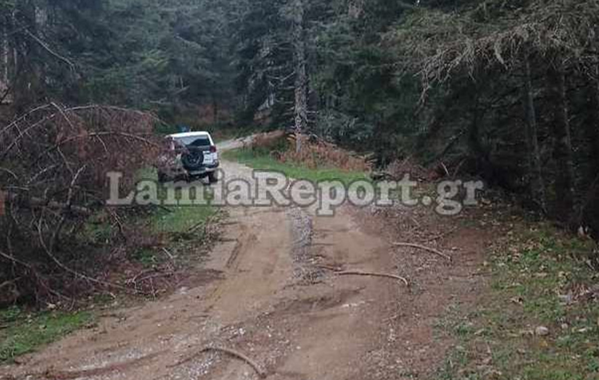 Περιπέτεια για ζευγάρι Ρουμάνων στα Καμένα Βούρλα: Πήγαν όπου τους έδειξε το GPS και κόλλησαν στη μέση του πουθενά