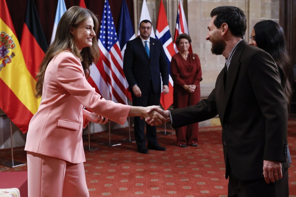 Lionel Messi: Τιμήθηκε από την πριγκίπισσα Leonor για την προσφορά του στον αθλητισμό