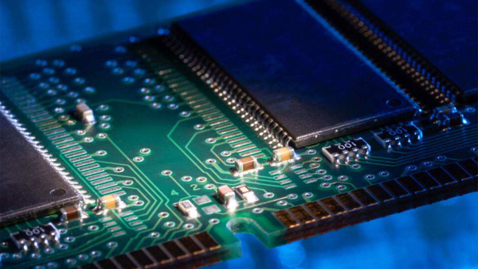 Micron: Η έλλειψη RAM θα χειροτερέψει το 2027 και το 2028