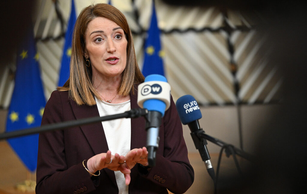 Ηχηρό μήνυμα από Μέτσολα για το τουρκολιβυκό μνημόνιο: Η Ελλάδα και η Κύπρος μπορούν να βασίζονται στην αλληλεγγύη μας