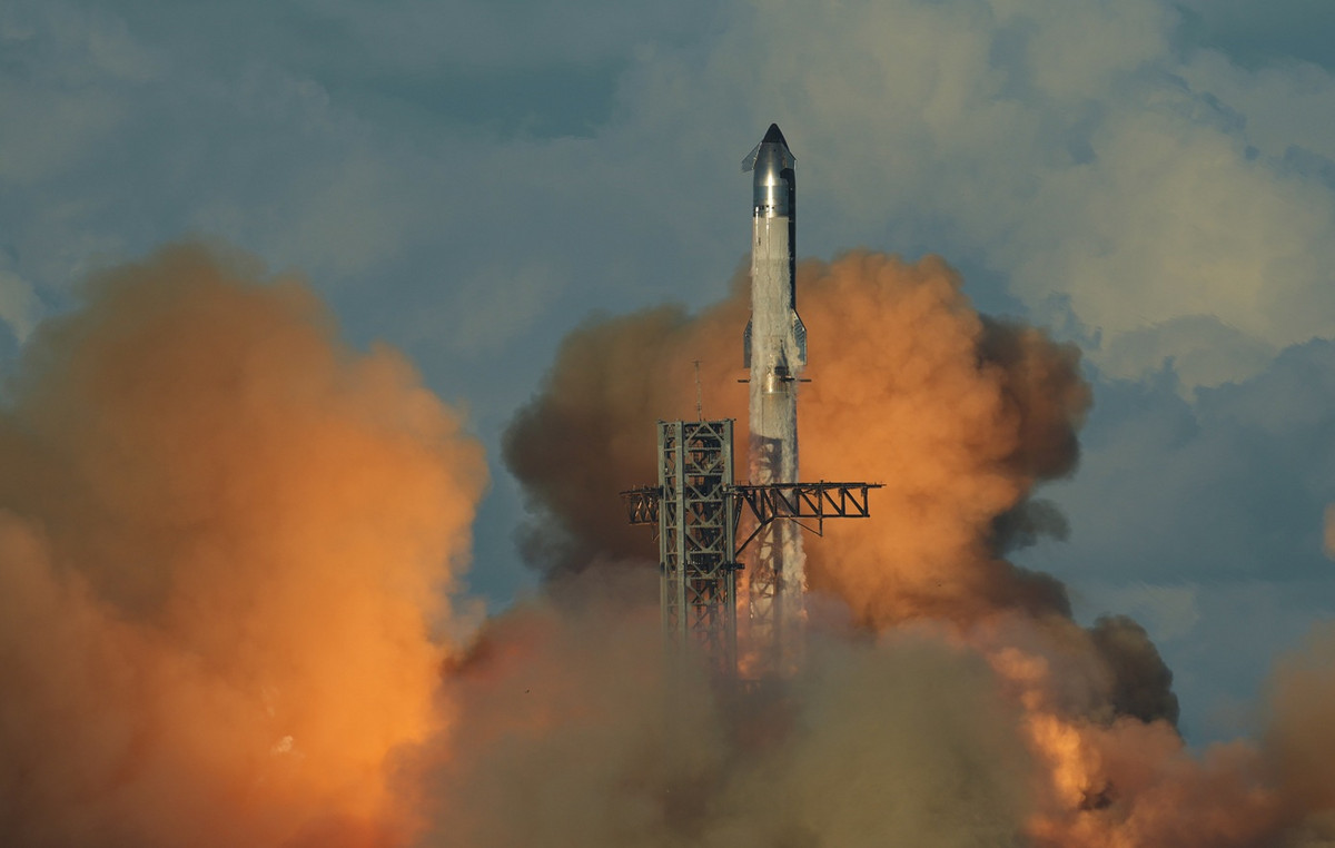 Η SpaceX αναζητά 40 δισεκατομμύρια δολάρια για να αγοράσει τσιπ της Nvidia