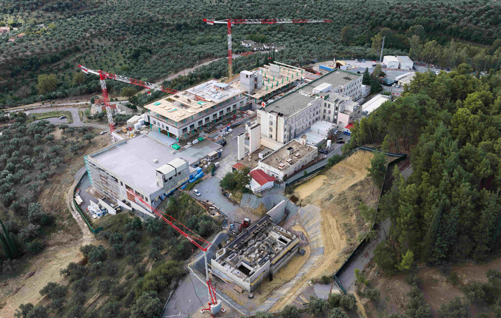 Σε πλήρη εξέλιξη η κατασκευή των τριών νοσοκομείων ΙΣΝ, με ορίζοντα ολοκλήρωσης το 2027