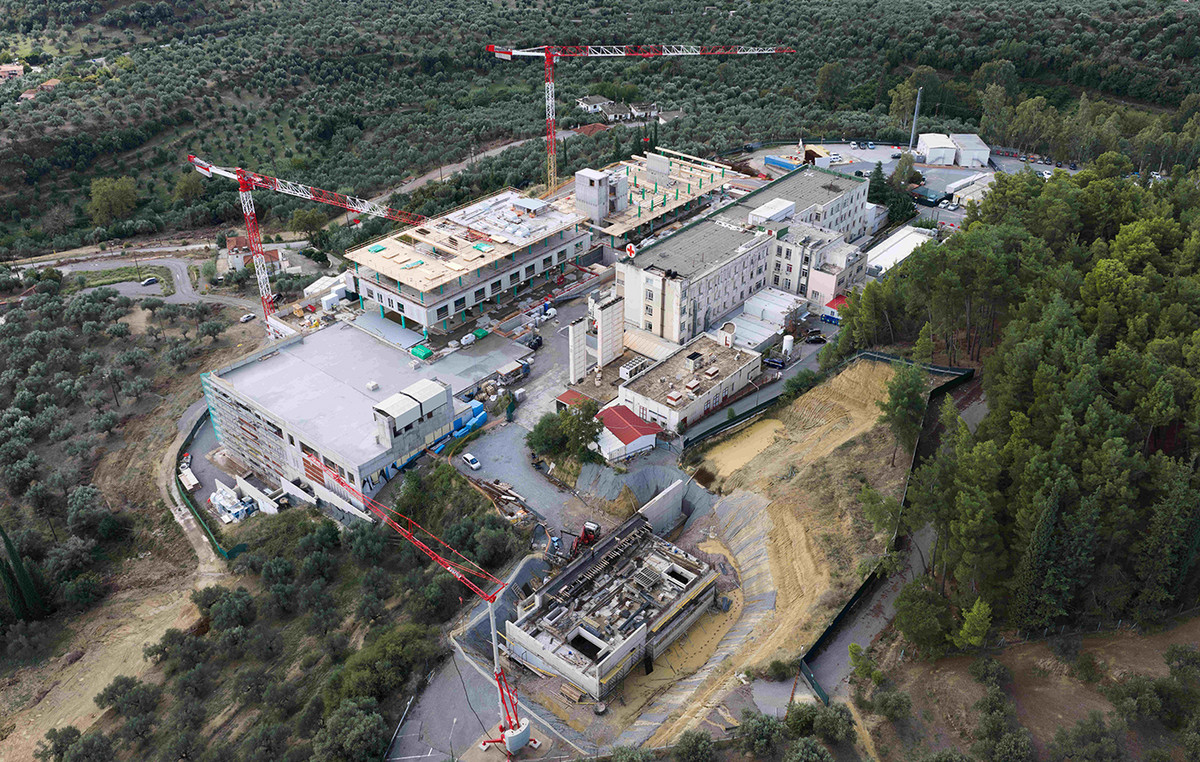Σε πλήρη εξέλιξη η κατασκευή των τριών νοσοκομείων ΙΣΝ, με ορίζοντα ολοκλήρωσης το 2027