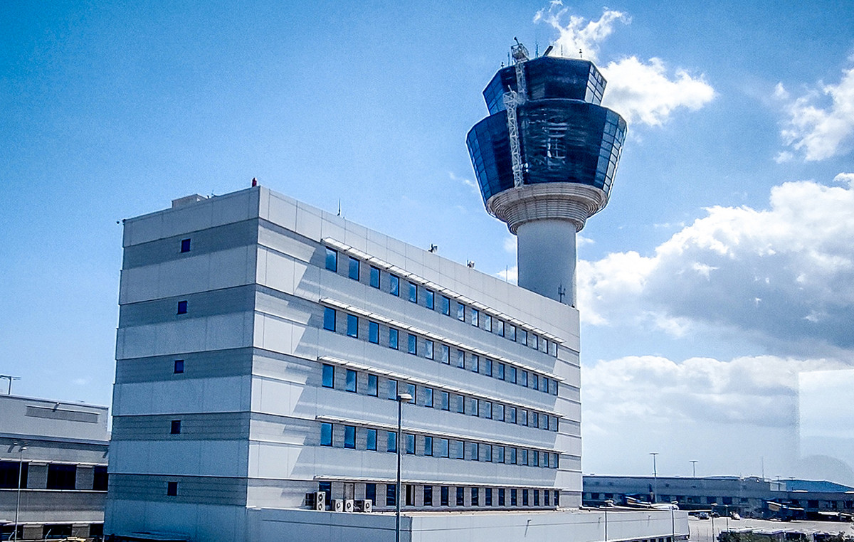 Ρεκόρ επιβατικής κίνησης στα αεροδρόμια της χώρας – Aύξηση 4,9% στο οκτάμηνο του 2026
