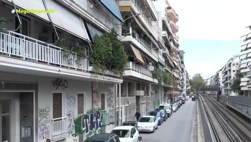 Άγιος Παντελεήμονας: Χτύπησαν μέρα μεσημέρι ηλικιωμένο για να του πάρουν την αλυσίδα – Βίντεο ντοκουμέντο