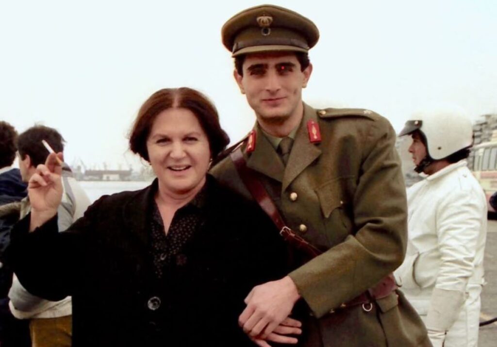 Μπέτυ Βαλάση: Συγκινεί το «αντίο» του Σωκράτη Αλαφούζου – «Ευγνώμων που οι δρόμοι της ζωής μας συναντήθηκαν»