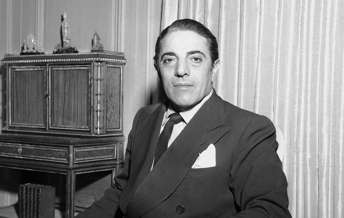 Οι δύο αστικοί μύθοι του Ωνάση: Το στοίχημα με τον κουλουρά που δεν μπήκε ποτέ και η ερώτηση για την περιουσία