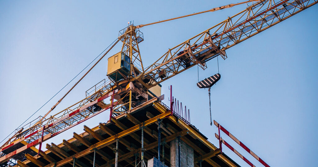 Ακριβότερη η κατασκευή κατοικιών: Αύξηση 4,8% στο κόστος μέσα σε έναν χρόνο