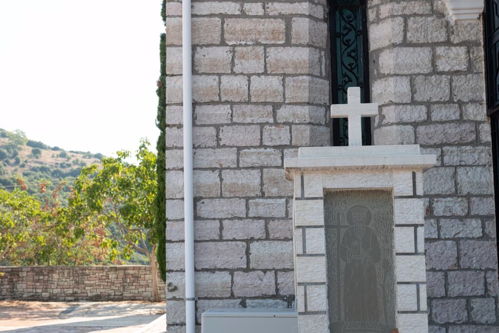 Γιορτή σήμερα 4 Οκτωβρίου – Ποιοι γιορτάζουν | Εορτολόγιο