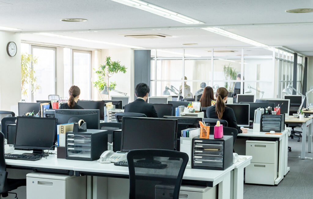 Εργασία μετά τη συνταξιοδότηση: Πάνω από 300.000 συνταξιούχοι εργάζονται σήμερα – Ο νέος «χάρτης»