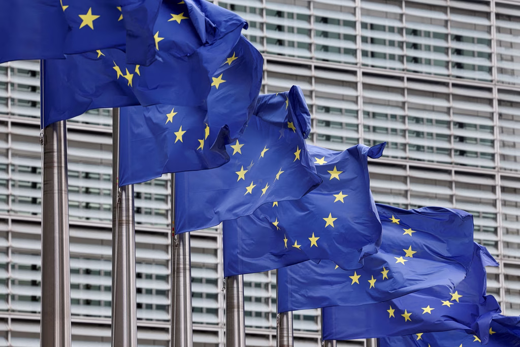 Η Ευρώπη απαντά με «μία φωνή» στις πιέσεις Τραμπ για τα αποθέματα ντίζελ