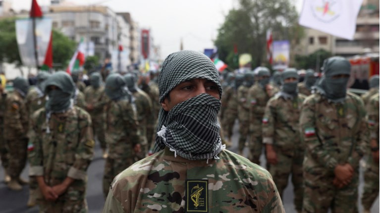 Φρουροί της Επανάστασης: Χαιρετίζουν μια «ιστορική νίκη» μετά την αποχώρηση των δυνάμεων των ΗΠΑ από το Ιράκ
