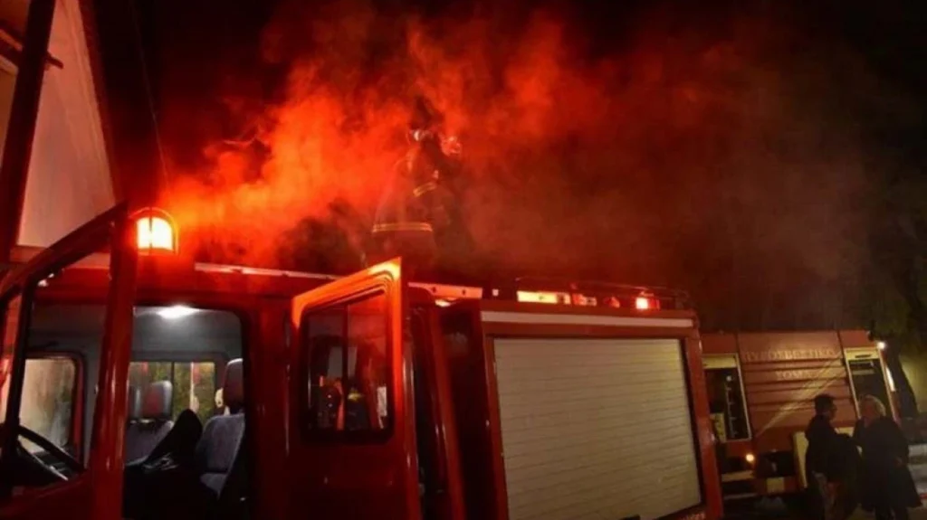 Πιερία: Φωτιά σε εργοστάσιο μανιταριών στον Κολινδρό