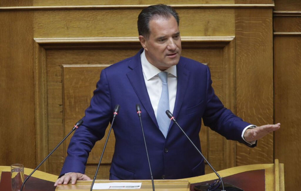 Γεωργιάδης: «Κανένας ψυχολόγος δεν χάνει το επάγγελμά του» – Τι προβλέπει το νέο νομοσχέδιο