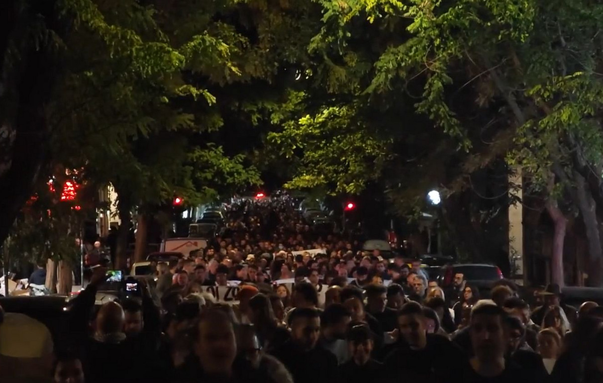 Μεγάλη πορεία στην Κυψέλη για τα έργα του Μετρό, δείτε βίντεο