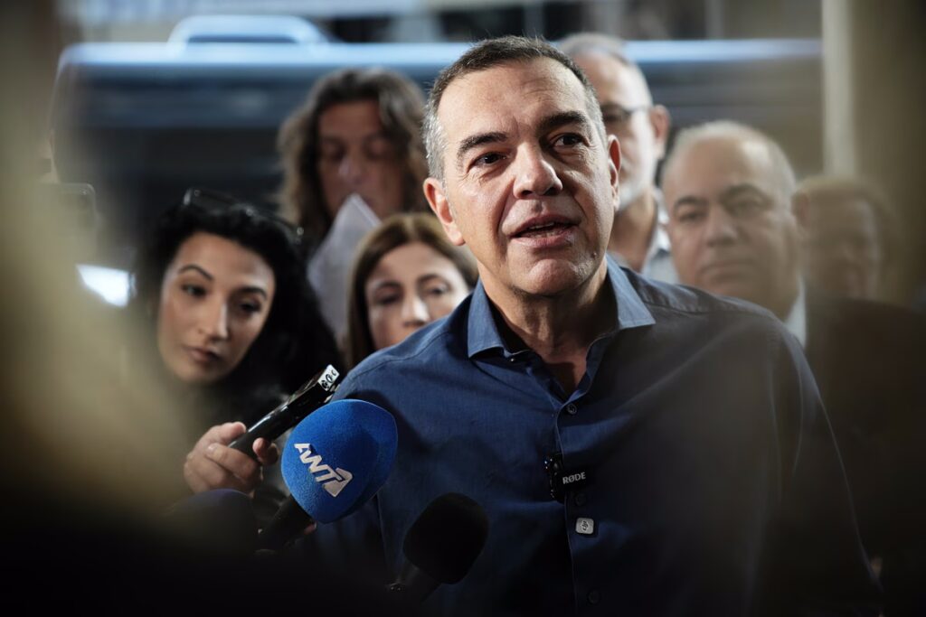 Τσίπρας: Προτείνει ταινίες αντί σχολίου με αφορμή την επικαιρότητα – Πρεμιέρα με τον «Νονό»