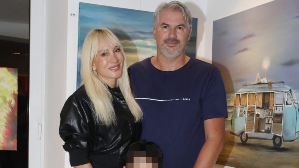 Σπάνια οικογενειακή έξοδος με τον Θέμη Γιαννίτσα και τον 5χρονο γιο τους