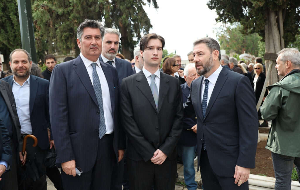 Τα συγκινητικά λόγια του γιου της Φώφης Γεννηματά στο μνημόσυνο: «Για εμάς θα είναι πάντα η μητέρα μας»