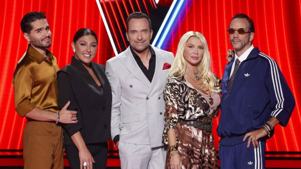 Παρασκήνιο στο «The Voice» με Πάολα και Έλενα Παπαρίζου