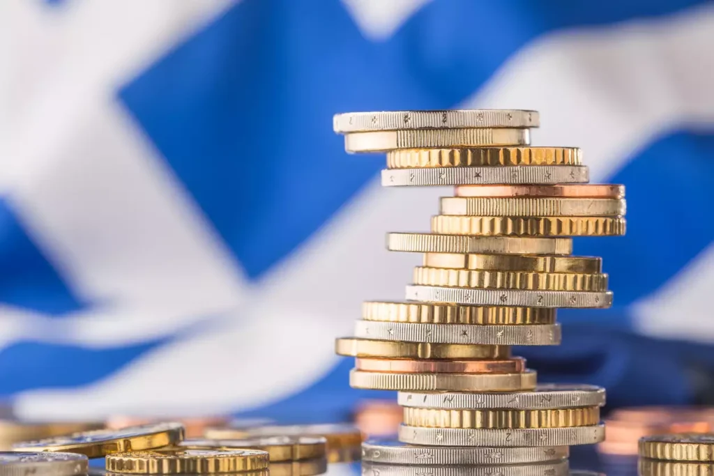 Προϋπολογισμός: Εισπράξεις ΦΠΑ και φόροι εισοδήματος κράτησαν στα 7,55 δισ. ευρώ το πρωτογενές πλεόνασμα