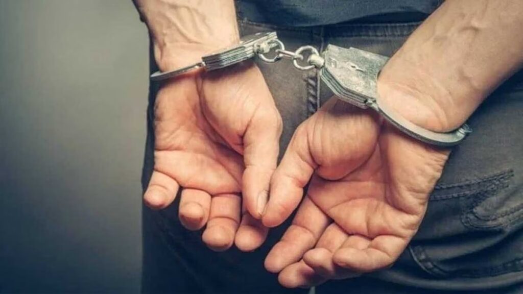 Θεσσαλονίκη: Συνελήφθη 26χρονος Σέρβος με ερυθρά αγγελία – Εξετάζεται σύνδεση με σχεδιαζόμενη εγκληματική ενέργεια