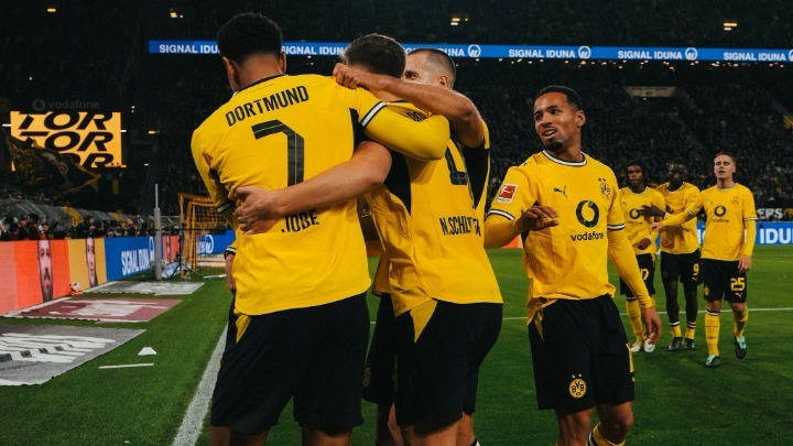 Bundesliga: Δεν αφήνει την κορυφή η Ντόρτμουντ
