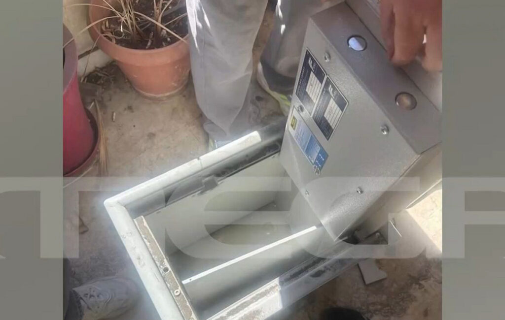 Οι πρώτες φωτογραφίες ντοκουμέντο από το χρηματοκιβώτιο του Γιώργου Μαζωνάκη